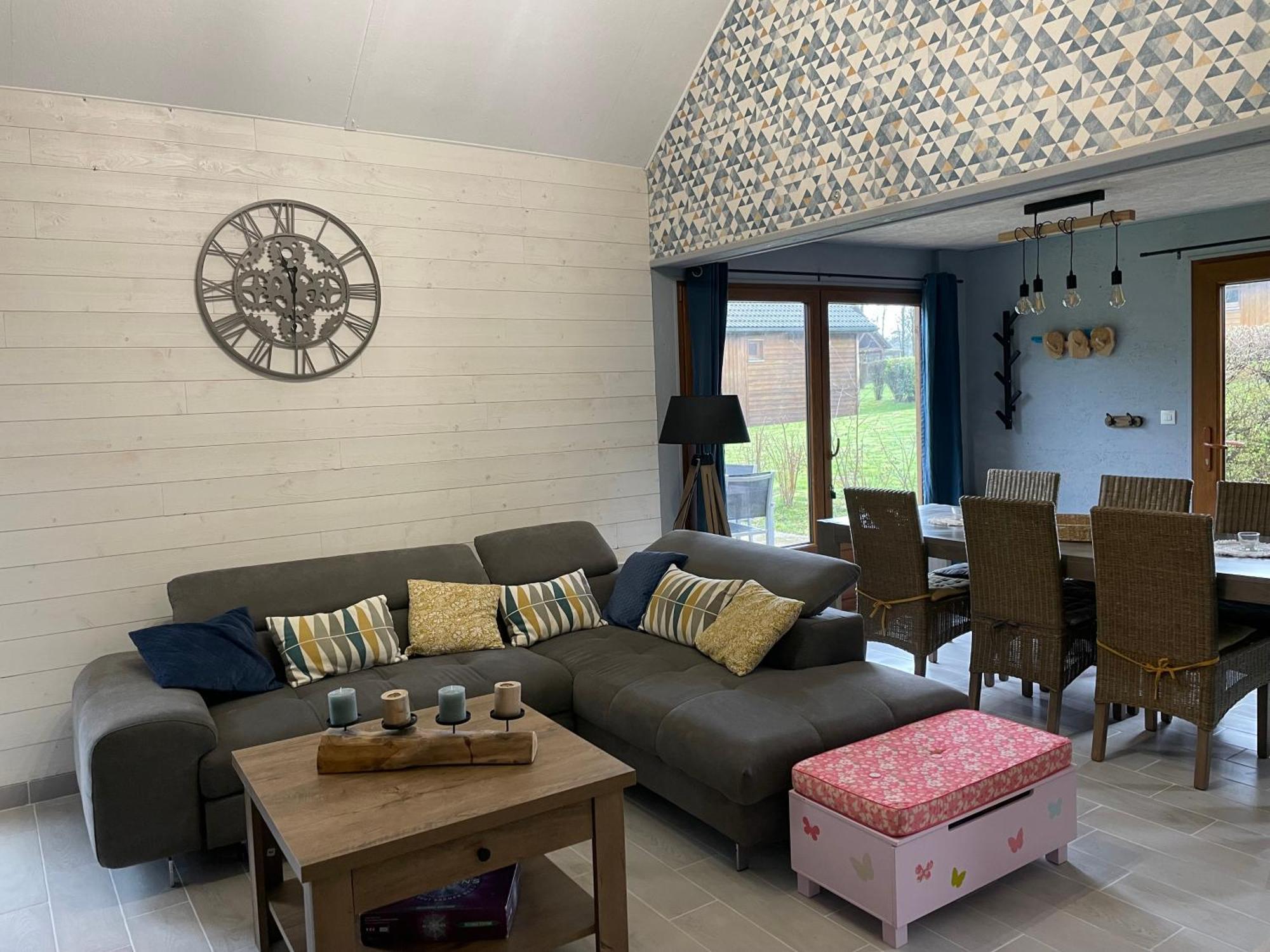 Cottage Chaleureux Dans Domaine Prive Signy-le-Petit 外观 照片