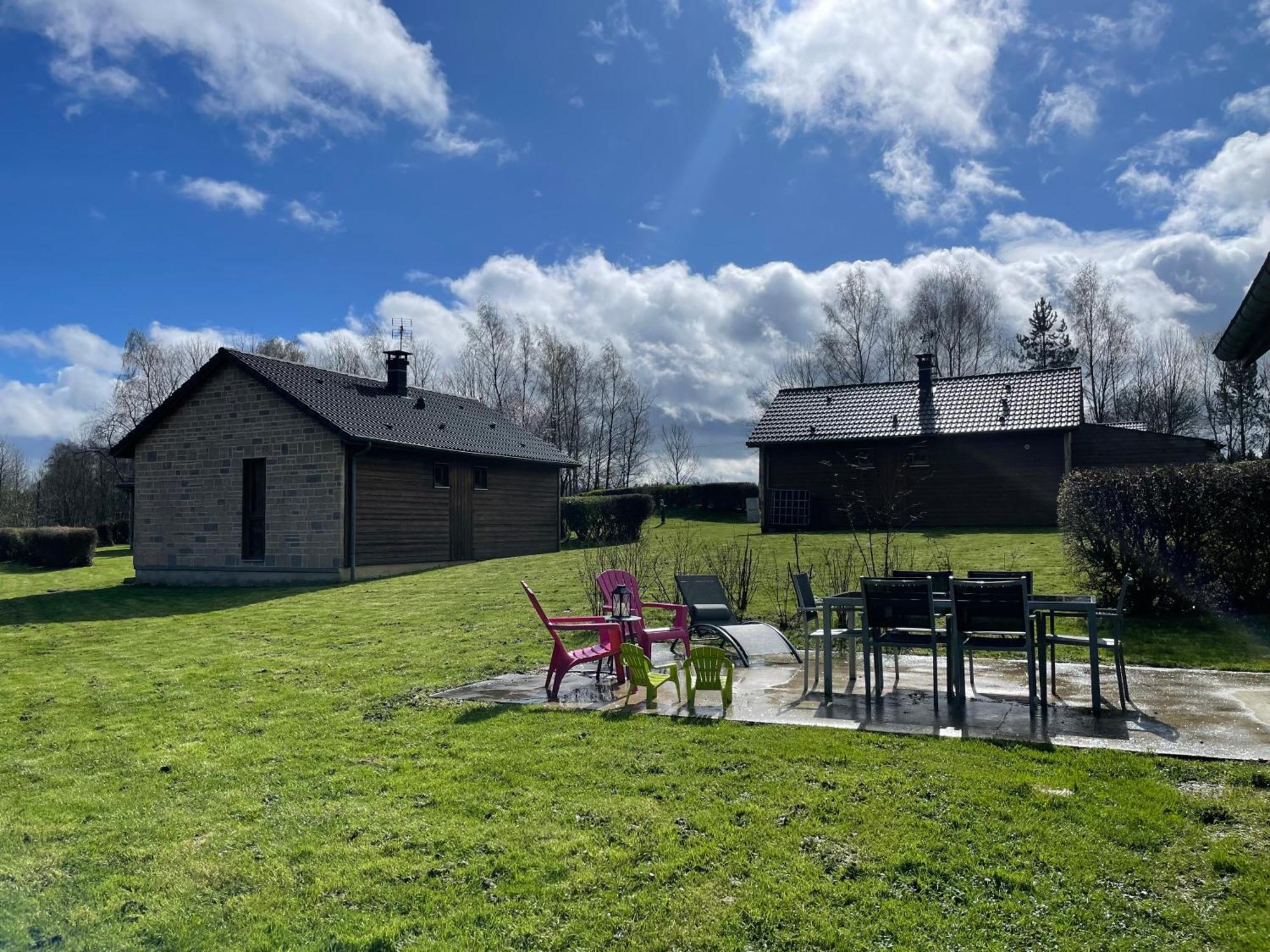 Cottage Chaleureux Dans Domaine Prive Signy-le-Petit 外观 照片